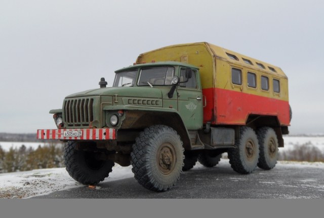 УРАЛ-4320 кунг