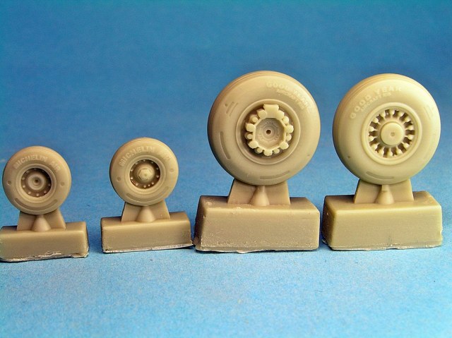 Колеса F-14A Tomcat