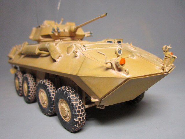 USMC LAV-25 “PIRANHA”