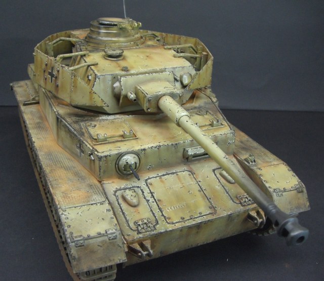 Радиоуправляемая игрушка    Т - IV