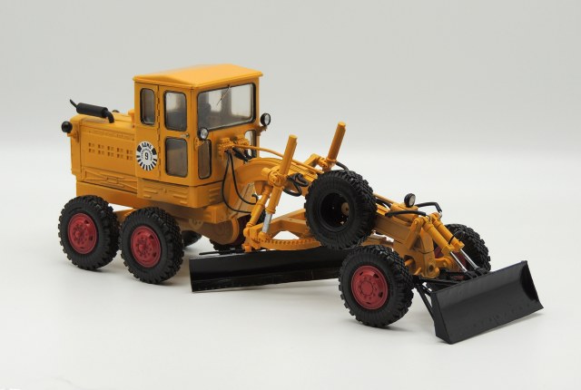 Автогрейдер Д-598А