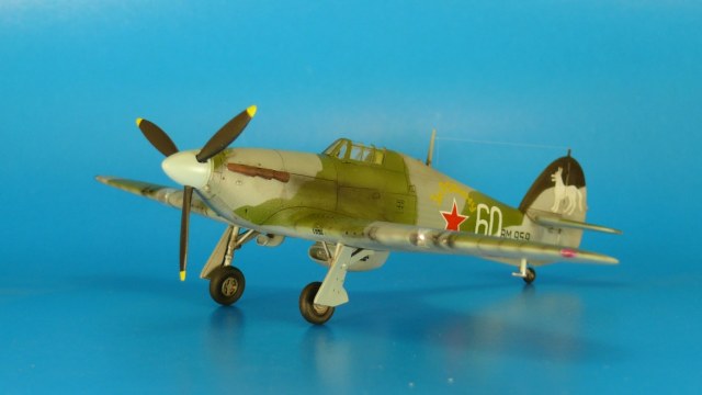 Hawker Hurricane-IIB   1/72   «Моделист»