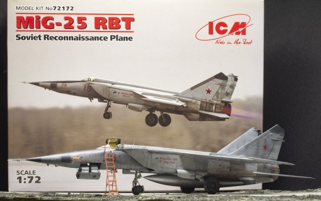МиГ-25РБТ
