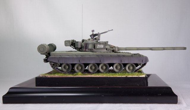 Russian T-80B MBT