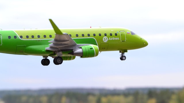 Embraer E170 S7 Airlines VQ-BBO