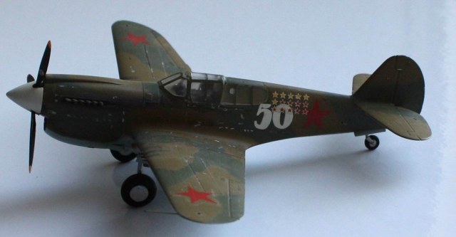 Р-40Е, Academy, 1/72, собиралась в далёком 1995 году