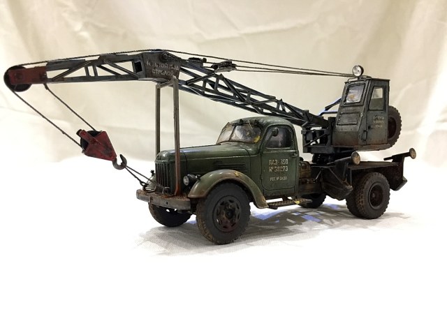 ЛАЗ-690 (советский автокран)