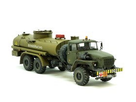 Аэродромный топливозаправщик АТЗ-10-4320