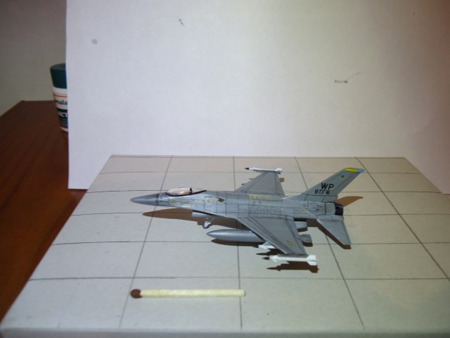F-16