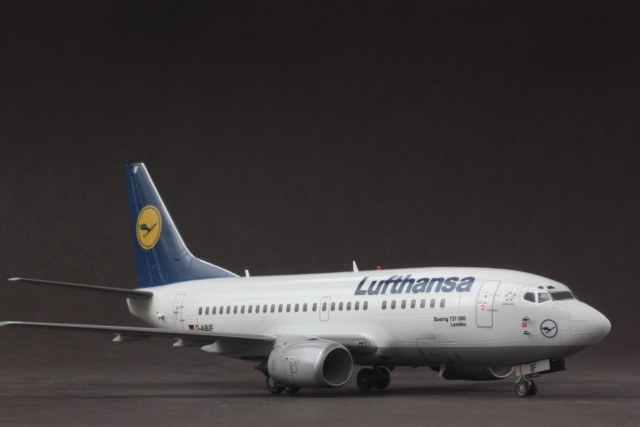 Boeing 737-500 Lufthansa D-ABIF