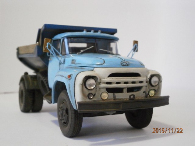 ЗИЛ ММЗ-555  1:35