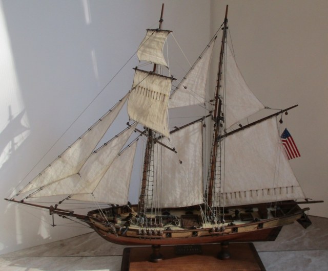 HALCON 1840 scale 1/100
