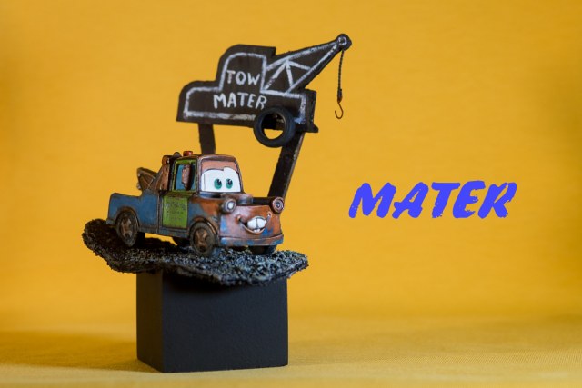 MATER, герой вселенной "Тачки"