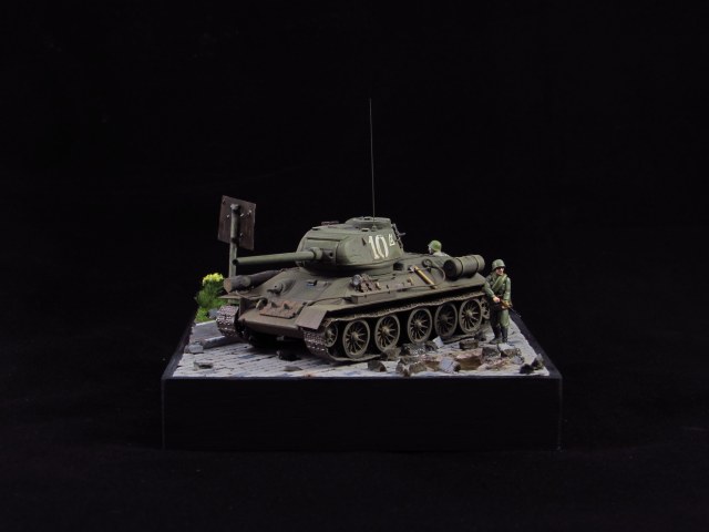 Т-34-85 в Берлине