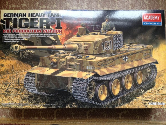Academy Tiger I mid production version