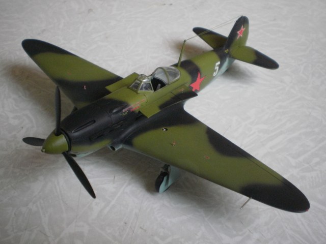 Советский истребитель Як-1Б