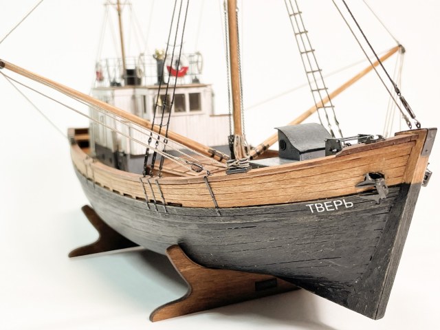 Баркас из фильма "Белое солнце пустыни"