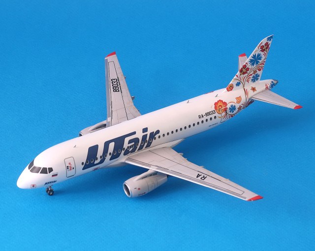 Суперджет-100 АК ЮтЭйр