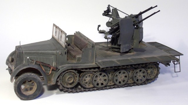 Под Сталинградом. Sd.Kfz 7/1 2cm Flakverling 38 auf Selbstfahrlafette