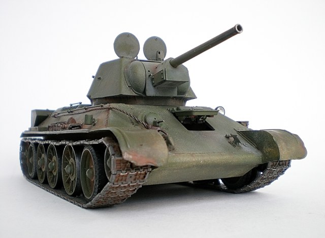 Т-34 выпуска 1942 г. УЗТМ