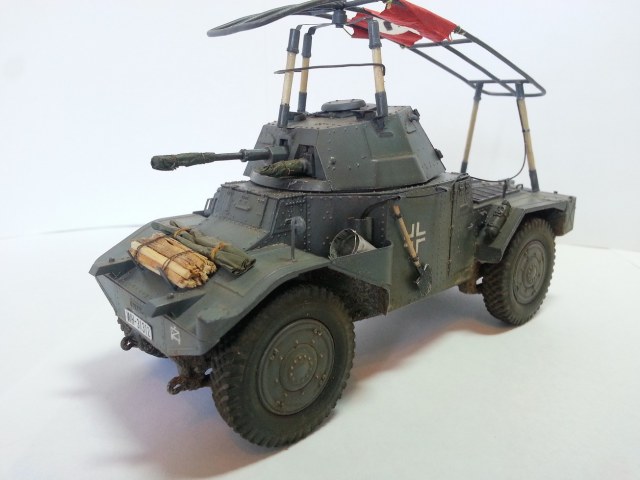 P-204 (f)  (Panhard 178)