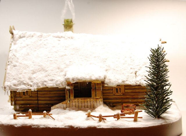 Избушка жене в подарок на Новый год.