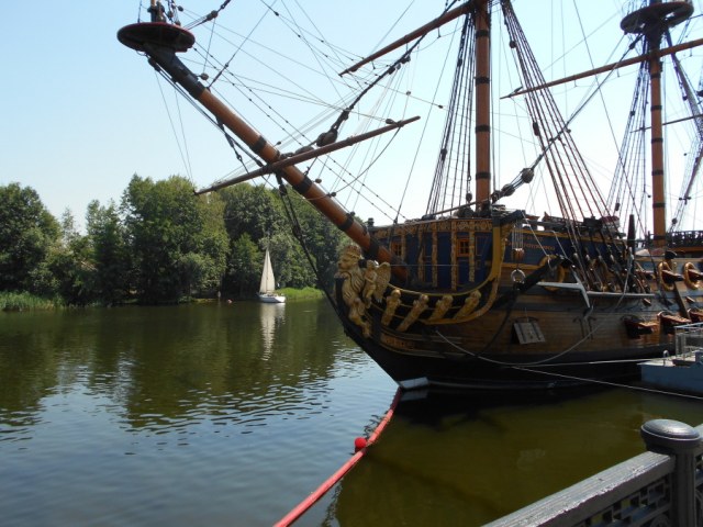 Воронеж. Корабль музей "Гото Предестинация".
