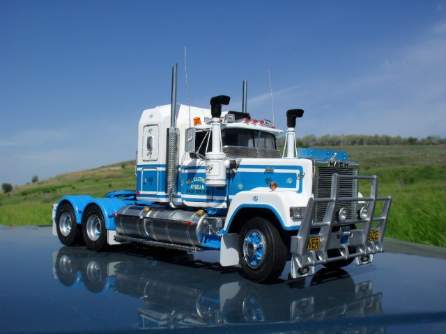 Mack Superliner Australia