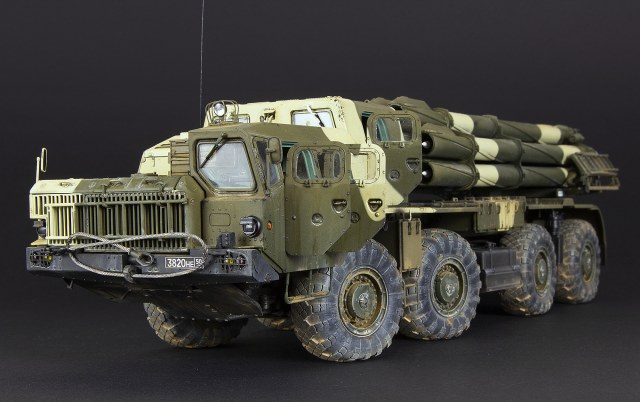 РСЗО 9А52-2 "Смерч"