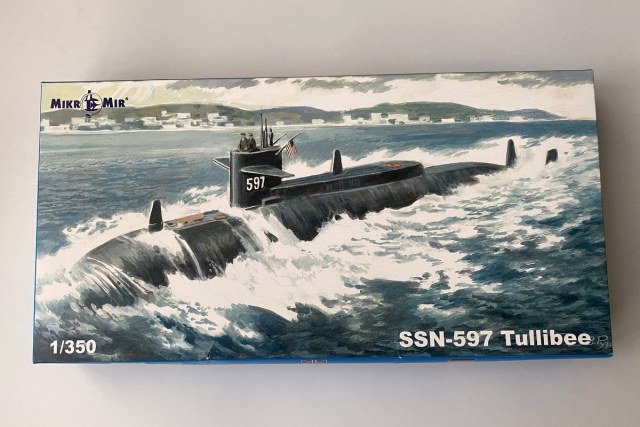 SSN-597 Tullibee (1/350 MikroMir)
