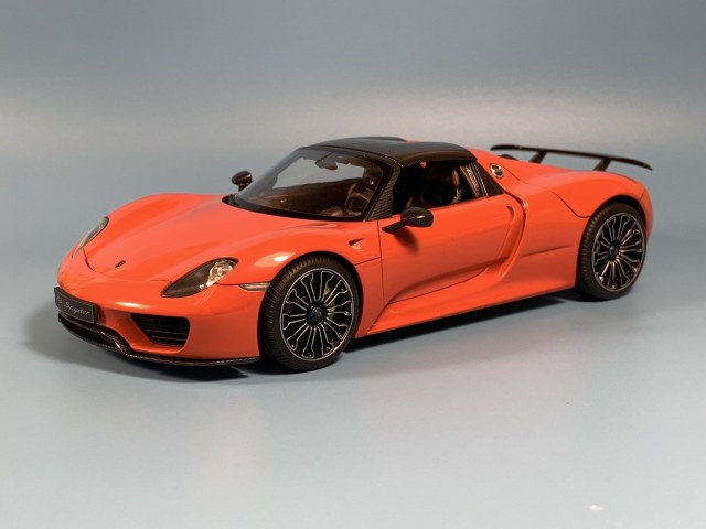 Porsche 918 Spyder 1/24