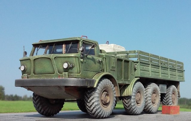 ЗИЛ-135ЛМ бортовой.