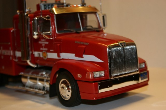 L.A.Fire Department Recovery Truck