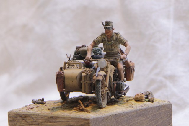 BMW R-12 или D.A.K. Rider