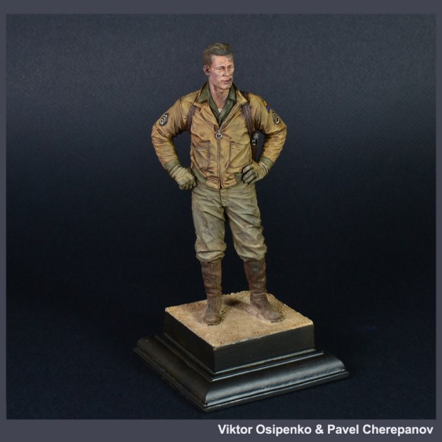 1/16 Brad Pitt - FURY
