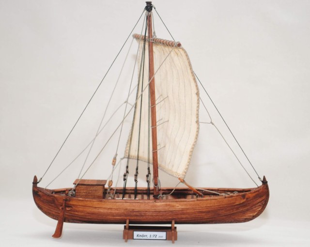 Viking Knarr -1:72 Wood Classic Sailing Model Set