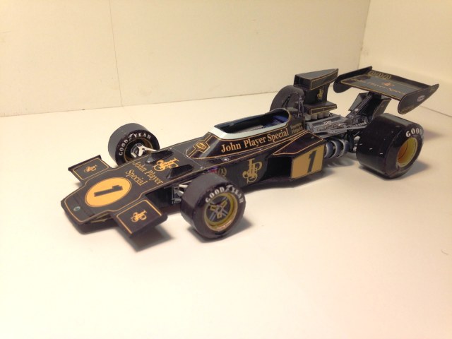 Lotus 72D