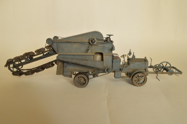 Траншеекопатель на базе грузового автомобиля Паккард, 1916 год