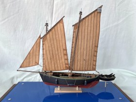 Рыбацкая лодка Sinagot 1/60