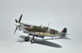 Supermarine Spitfire LF IXc (обр. 1942) (RAF, 602Sqn ''City of Glasgow'', 1944, пилот Pierre Clostermann) (Code LO-D, MH526)