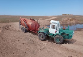 Т-150К,прицеп МЖТ-10