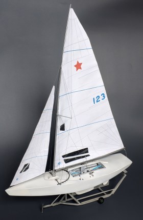 Гоночная килевая яхта класса "Звездный" (Star class)