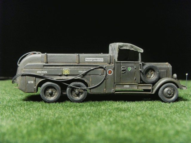 Mercedes LG 3000 "Tankwagen Luftwaffe"