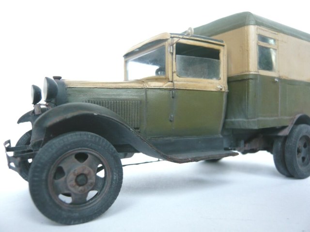 Полуторка с фургоном