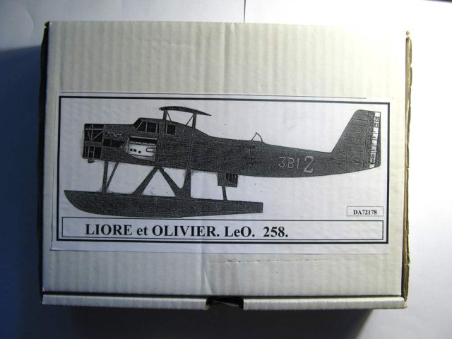 Liore et Oliver   Leo-258   Dujin 1/72
