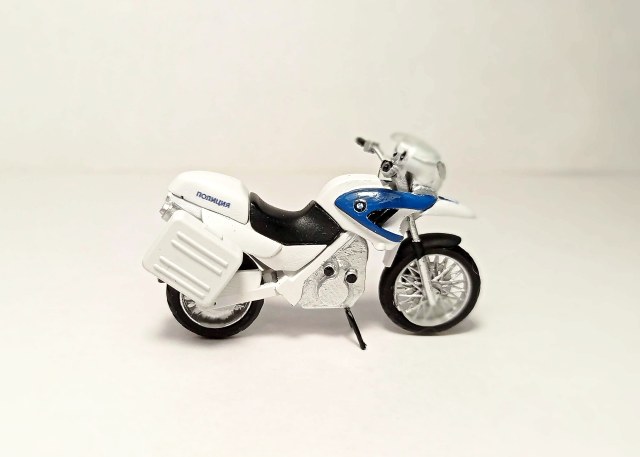 Мотоцикл BMW 650 GS 1/43