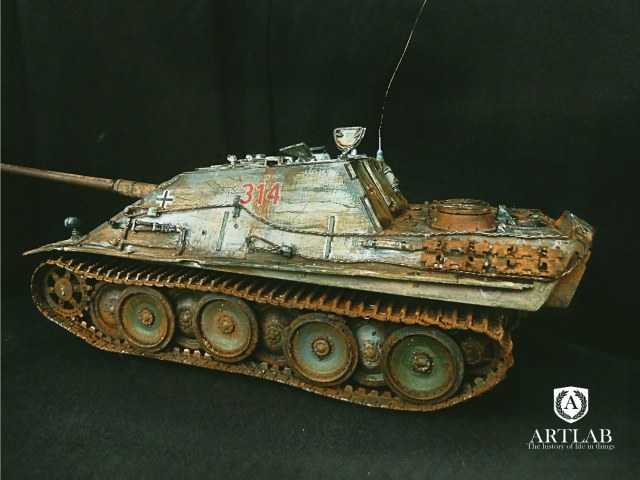 "Jagdpanther"