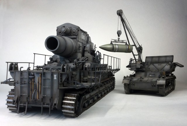 Karl-Gerat 040 и Munitionsschlepper Pz Kpfw IV