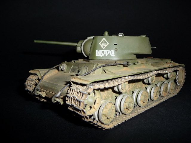 КВ-1 с литой башней (1942г.)