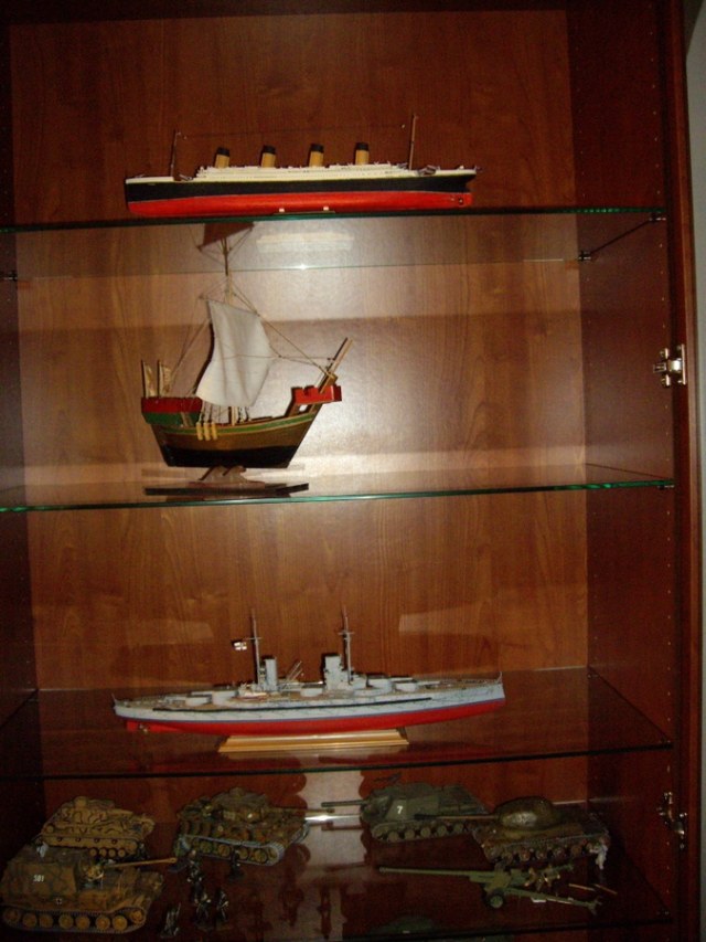 «Второй зал Палеонто- технического музея имени памяти братьев Колупашкиных»